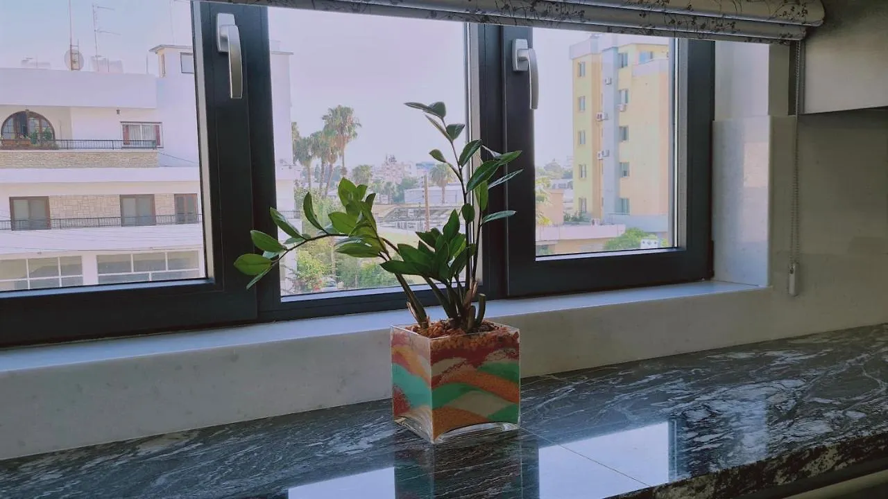 Stay Centro Apartment Larnaca Cypr