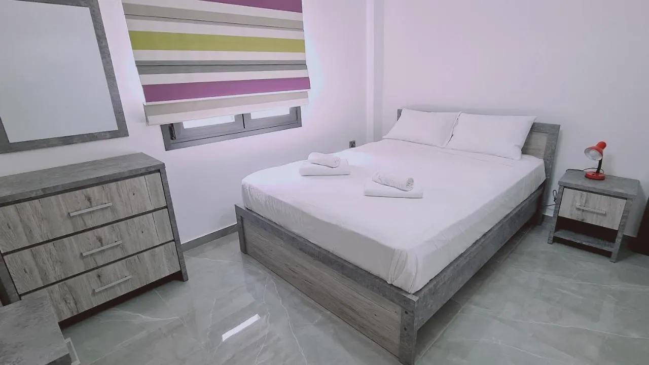Stay Centro Apartment Larnaca Cypr